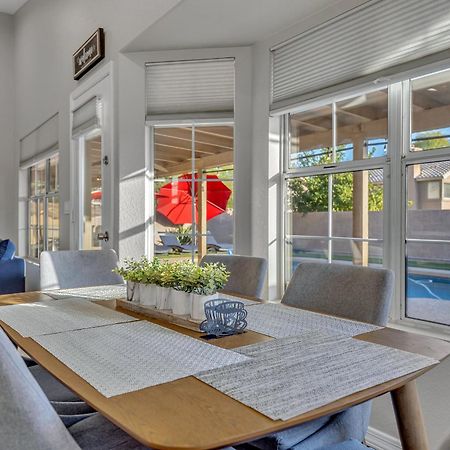Luxe Phoenix Getaway Exterior photo