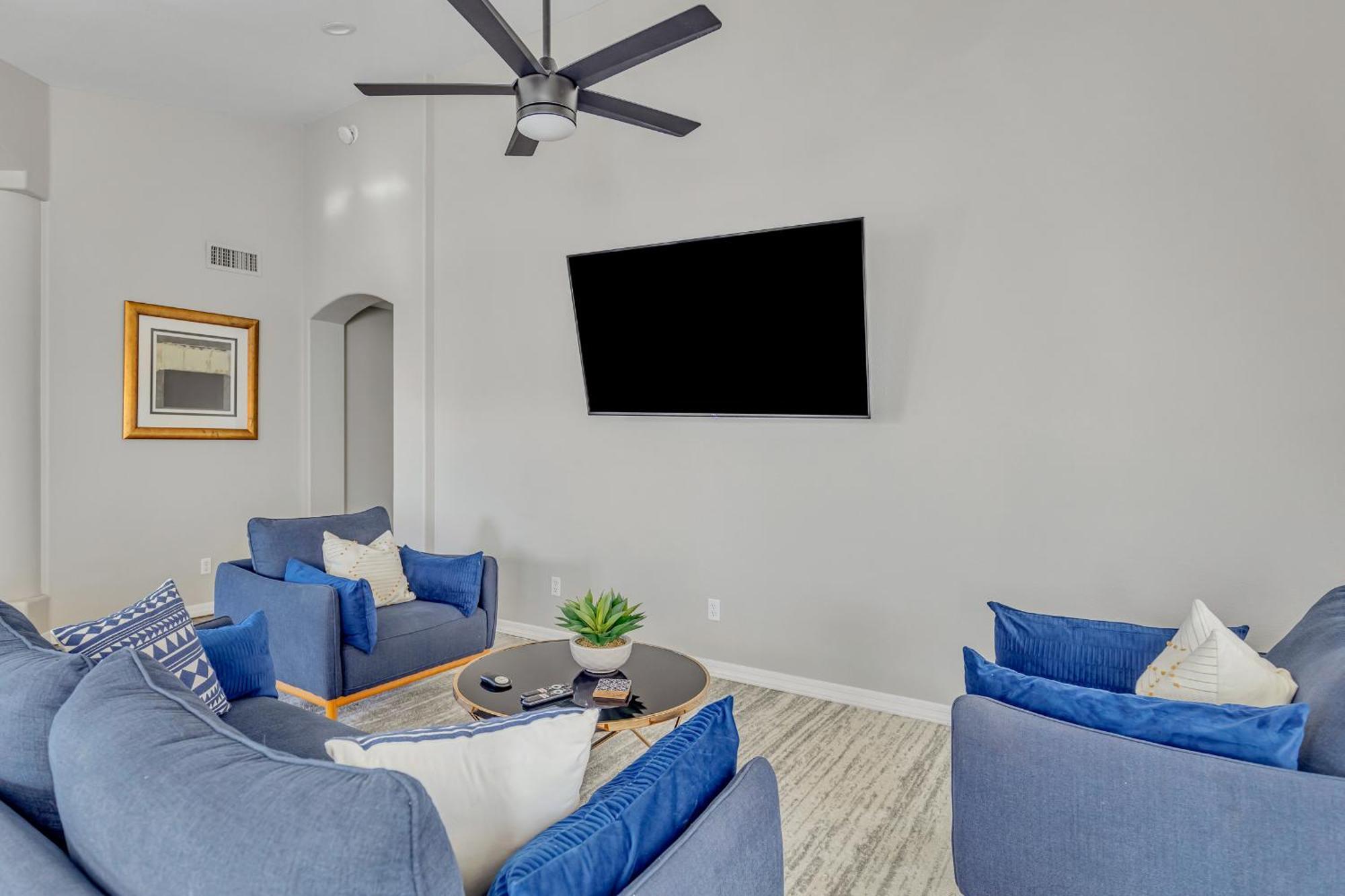 Luxe Phoenix Getaway Exterior photo